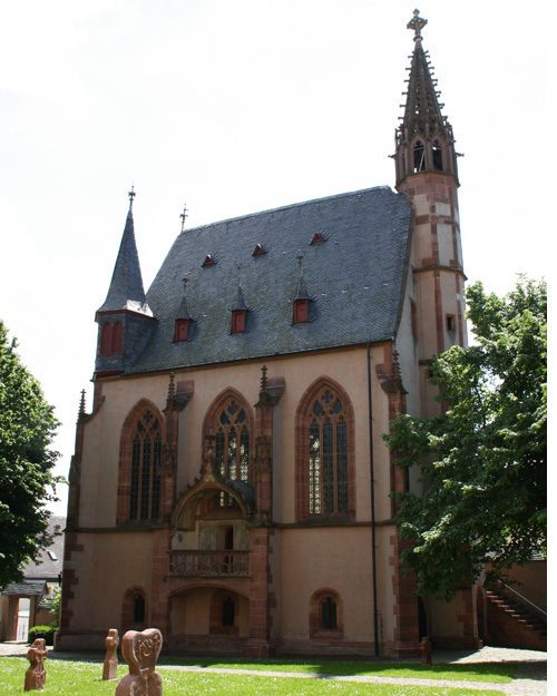 The Catholic Church of St. Valentine in Kiedrich is considered one of the most beautiful churches in the region.